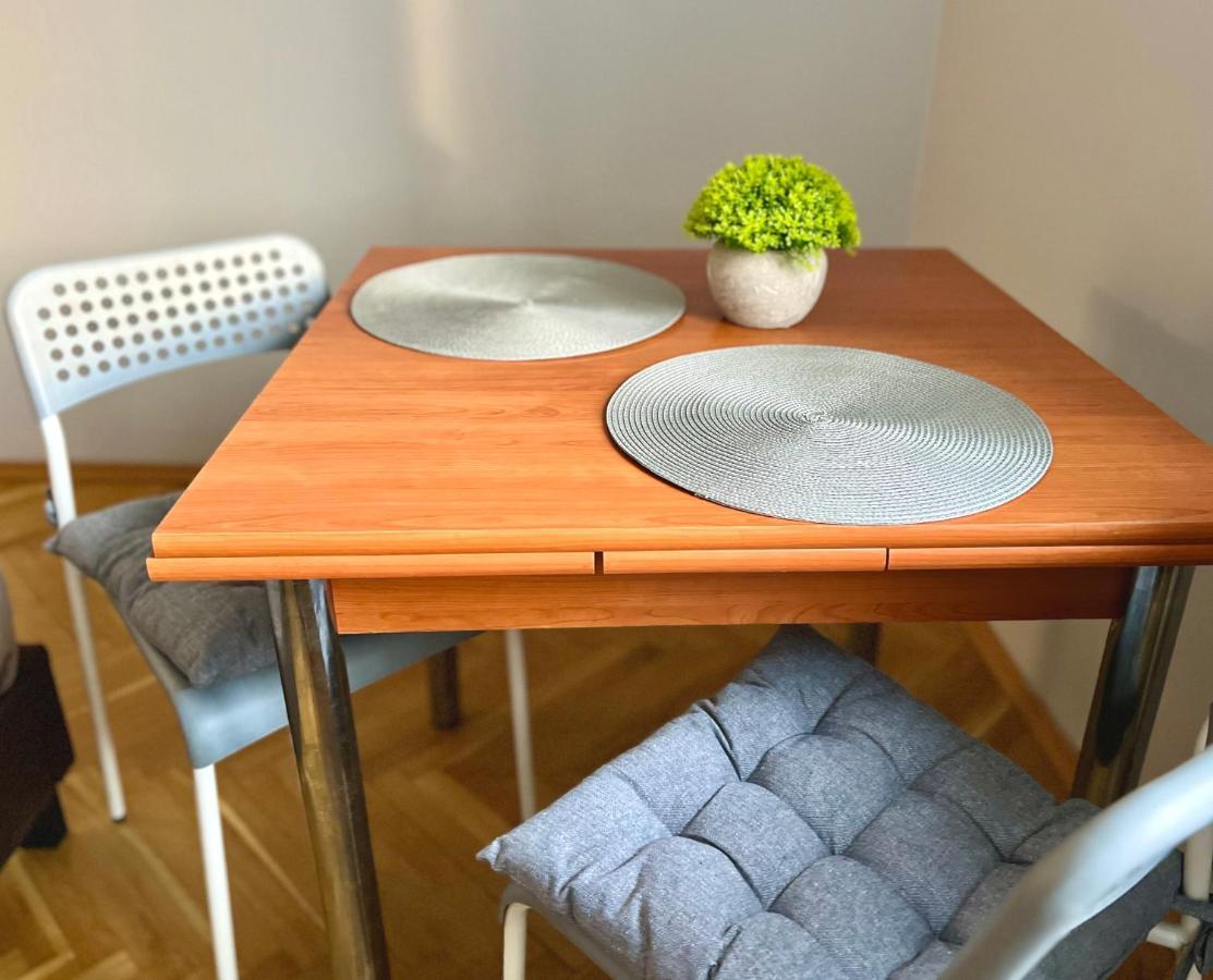 K22 Andersa 12 M Ratusz Arsenal Apartment Варшава Екстериор снимка